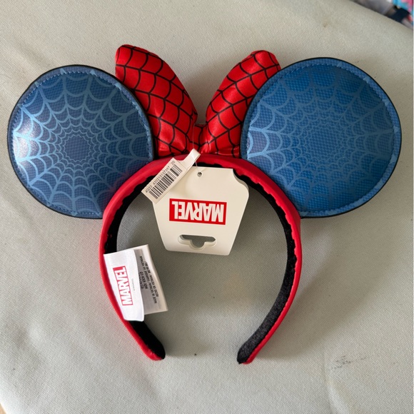 Marvel’s Spiderman Mickey Ears 🕷️❤️💙 - Picture 2 of 7